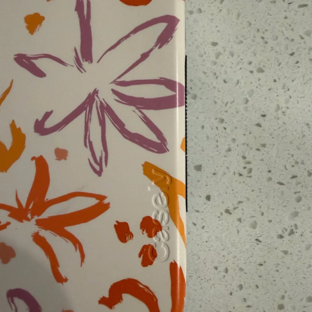 Floral Sketch Protective Phone Case - Multicolor